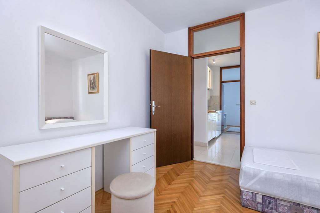 Apartman Mi *
